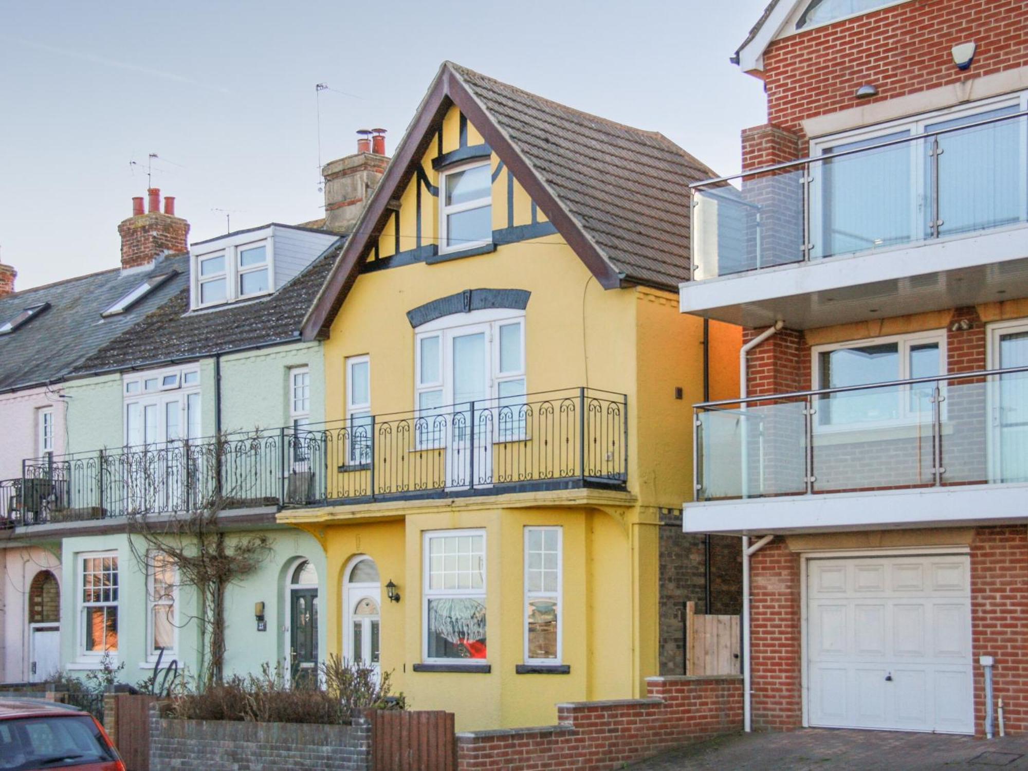 The Yellow House Gorleston-On-Sea Exterior photo
